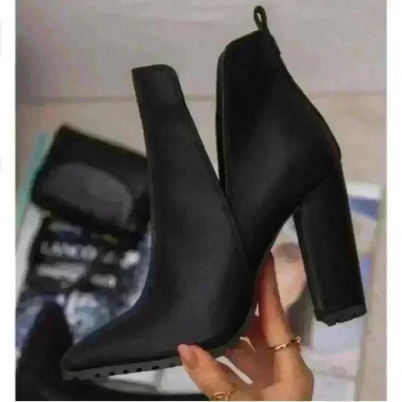 Black Lug Sole Booties - Picture 1 of 4